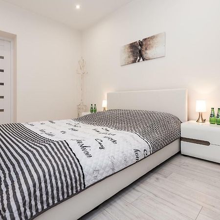 Apartament Silesian Vip Zabrze Zewnętrze zdjęcie